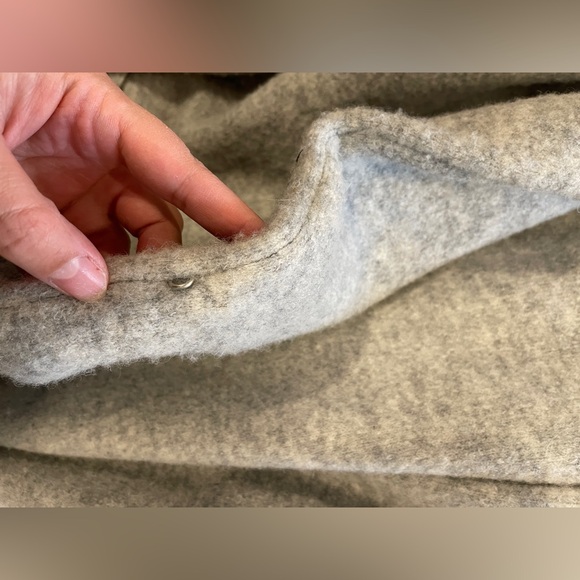 Vince clean edge cardigan coat size medium merino wool - Picture 12 of 13